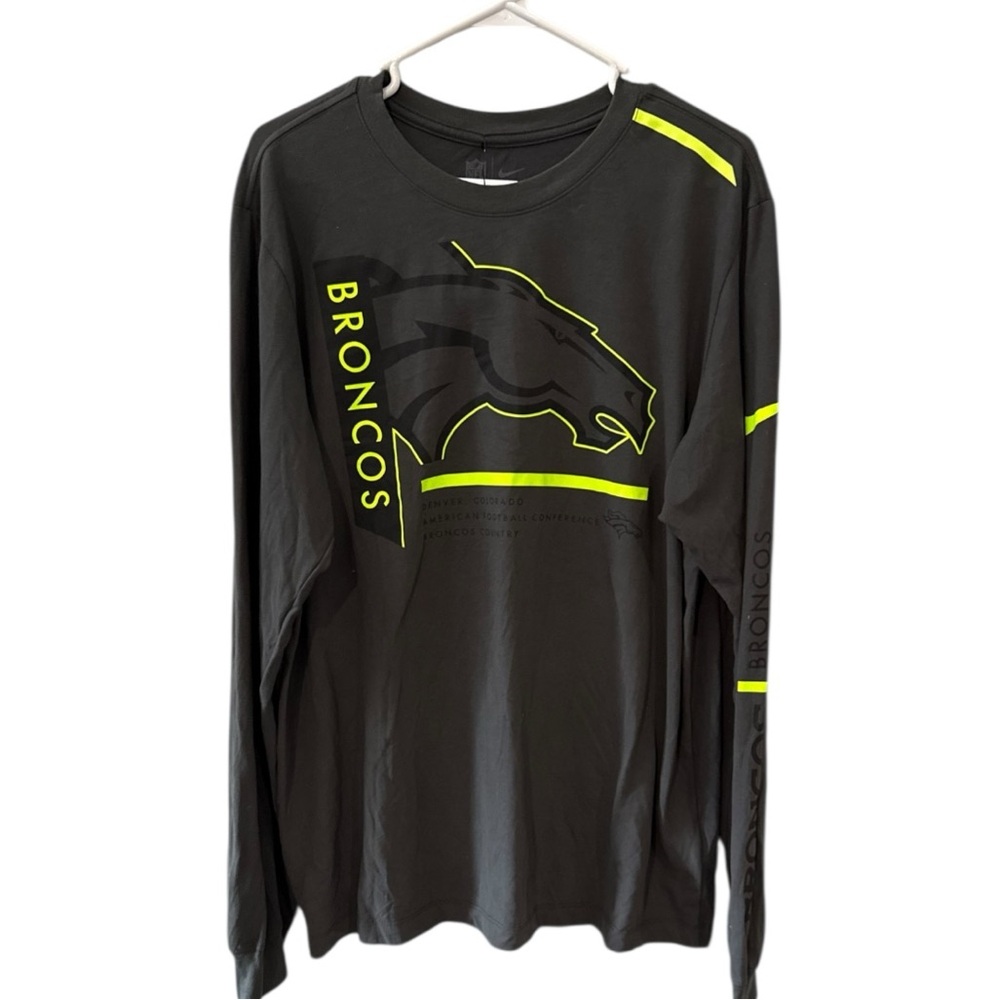 Denver Broncos Nike Dri-Fit Long Sleeve T-Shirt. Brand New with Tags!